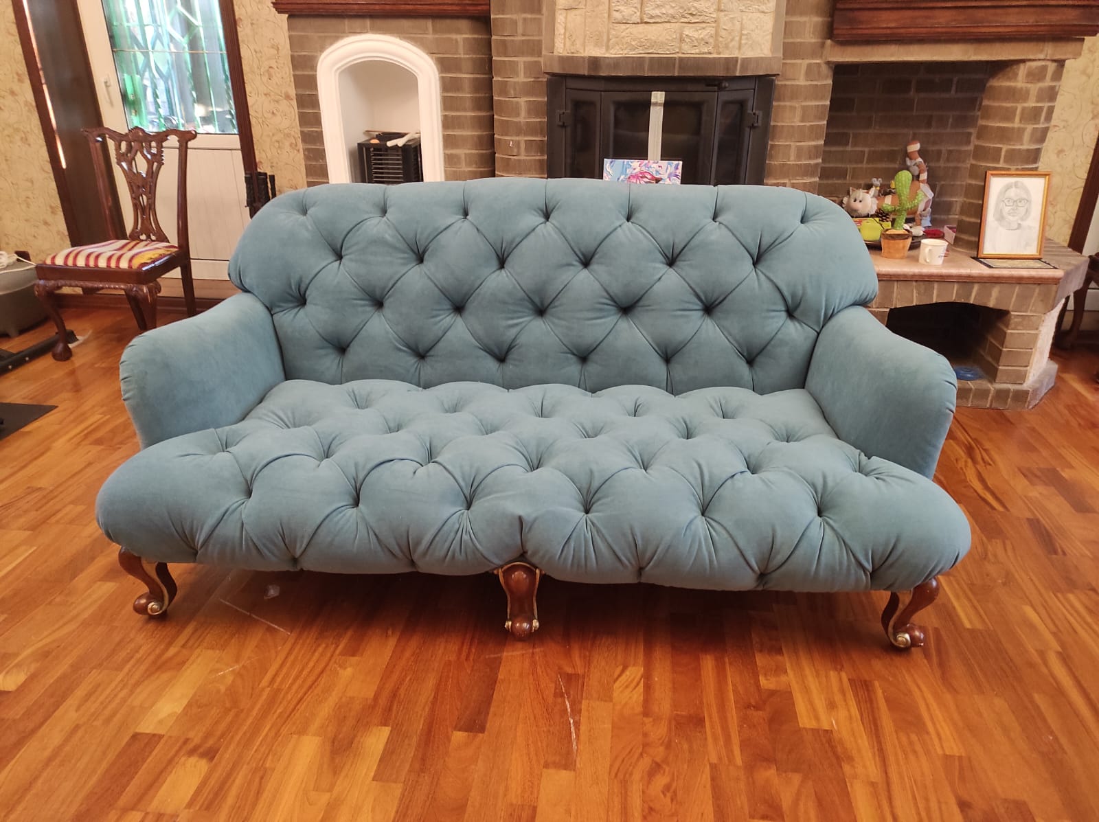 Перетяжка дивана. Ханты-Мансийск